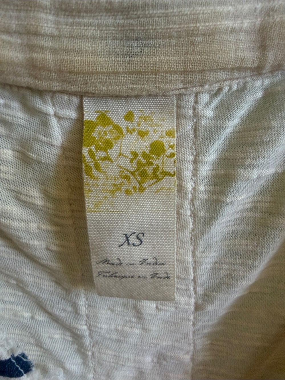 Anthropologie Embroidered Cream V-Neck Tunic with Navy Trim - XS - Picture 2 of 9